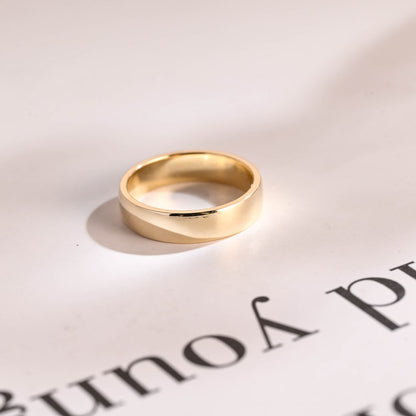 Classic Men's Wedding Band