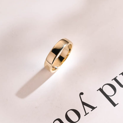 Classic Men's Wedding Band