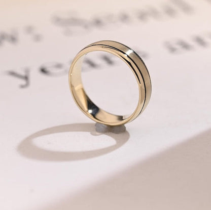 Classic Men's Wedding Band