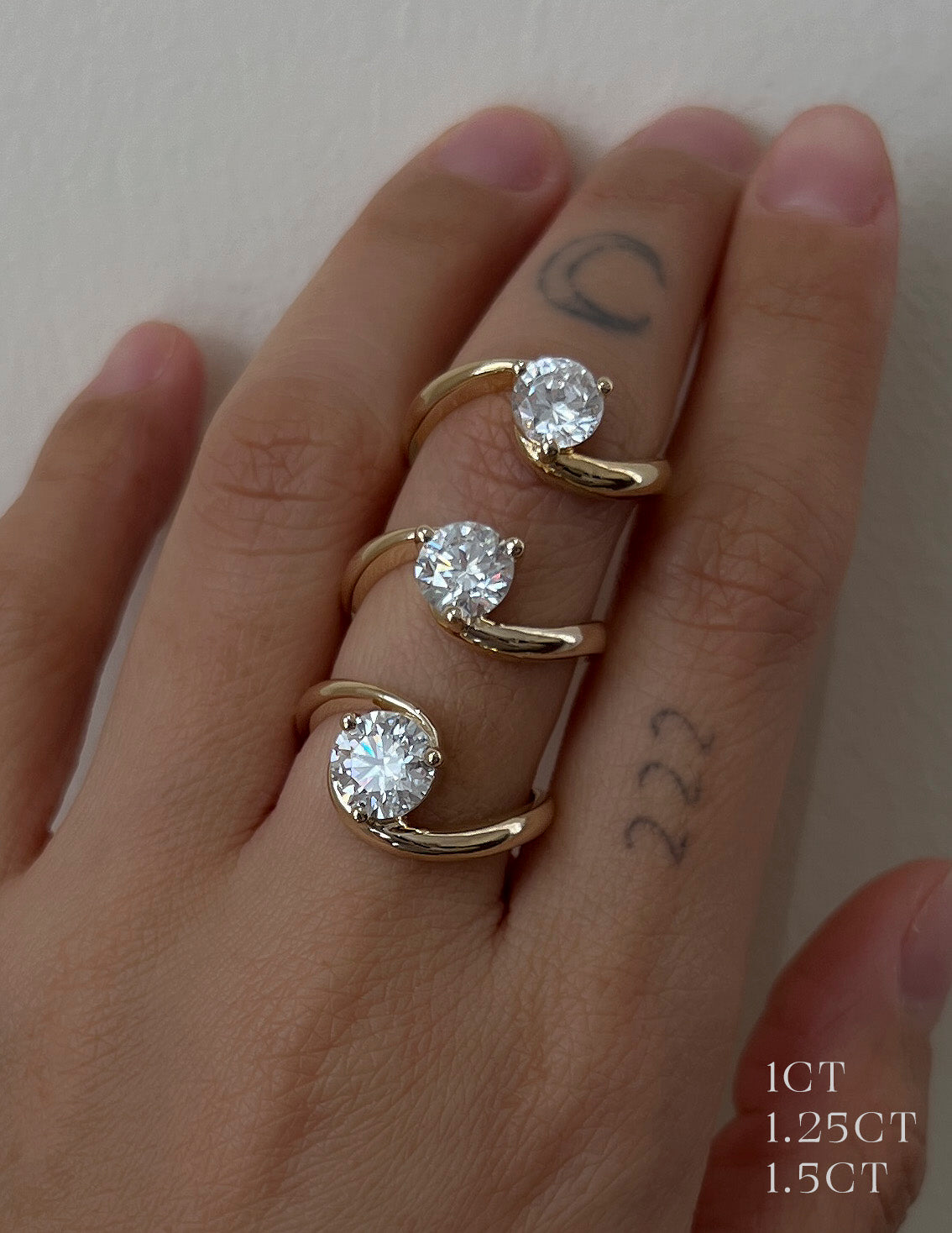 1.0 CT Round Cut Lab Grown Diamond Solitaire Engagement Ring