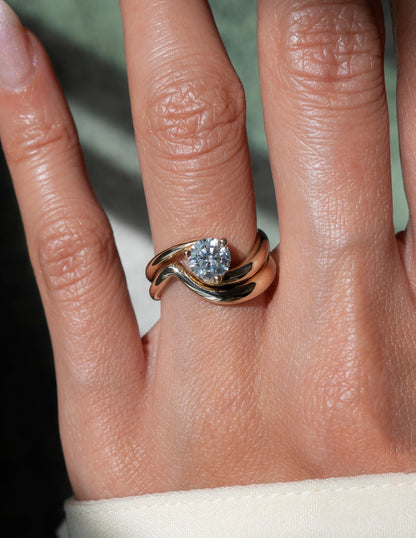 1.0 CT Round Cut Lab Grown Diamond Solitaire Engagement Ring