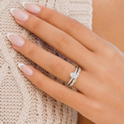 1 CT Oval Solitaire Lab Grown Diamond Engagement Ring