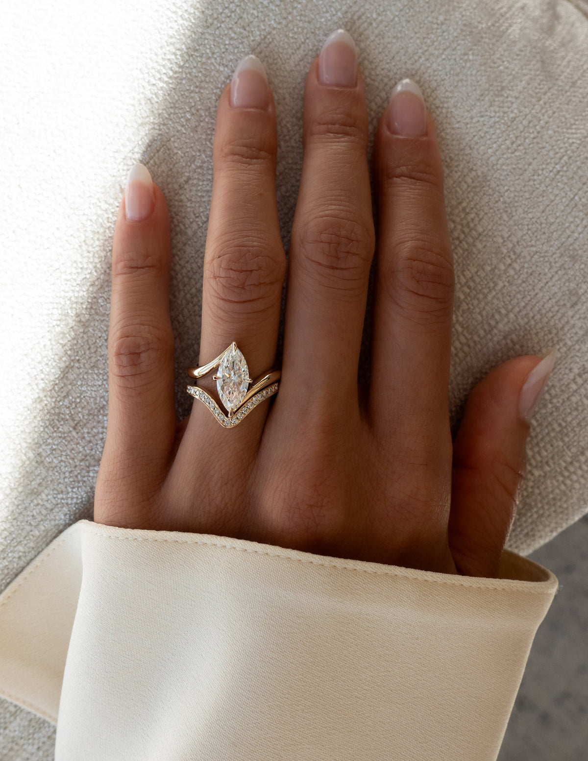 2.5 CT Marquise Shaped Lab Grown Diamond Soliatire Style Engagement Ring