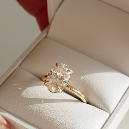1.5 CT Oval Solitaire Lab Grown Diamond Engagement Ring