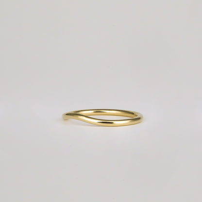 Classic Curved Wedding Band