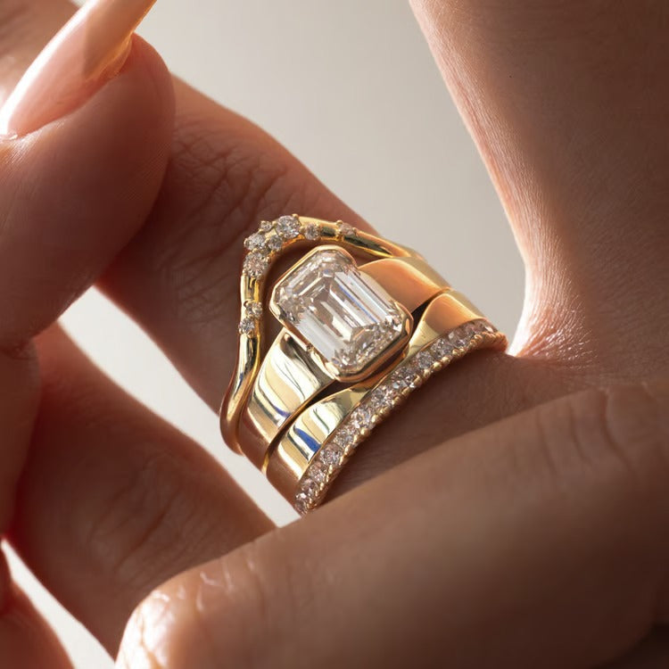 0.78 TCW Round Curved Lab Grown Diamond Wedding Band