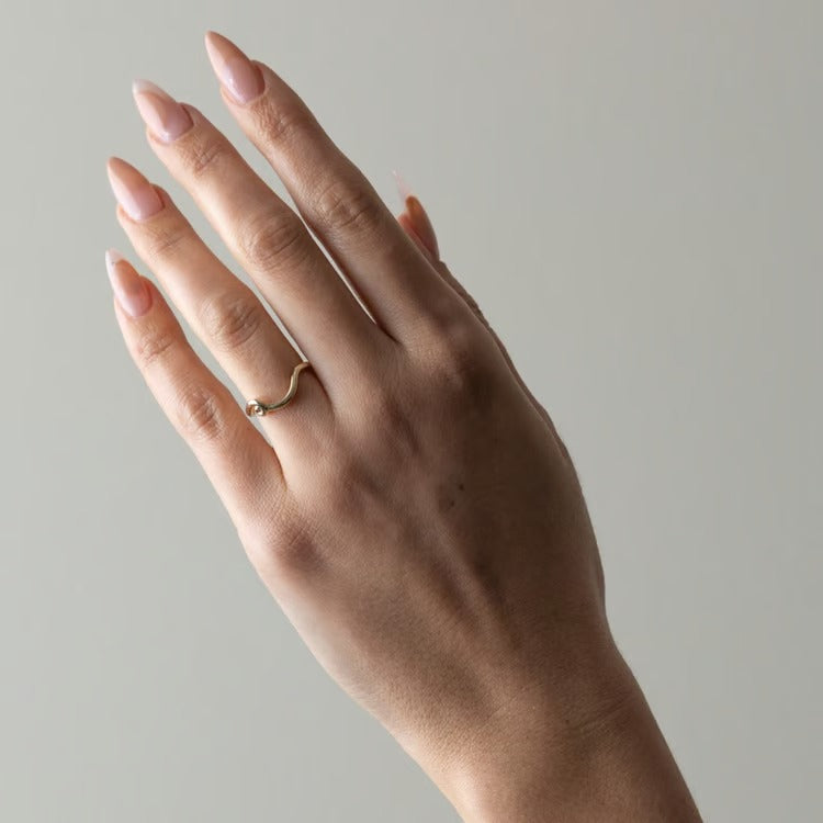 Twist Curved Wedding Band