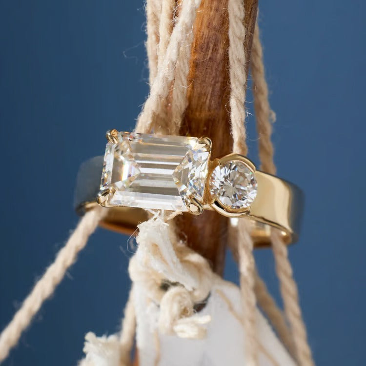 1.90 CT Emerald & Round Toi et Moi Lab Grown Diamond Engagement Ring